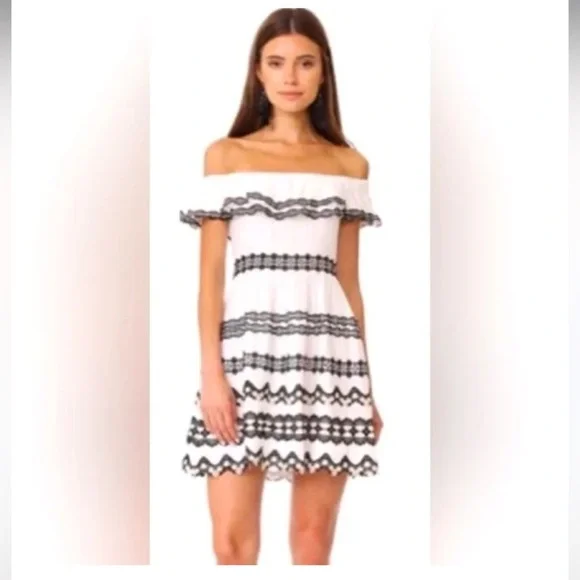 Alice + Olivia & Rozzi On/Off- Shoulder Mini Dress size 4 EUC - Picture 2 of 11